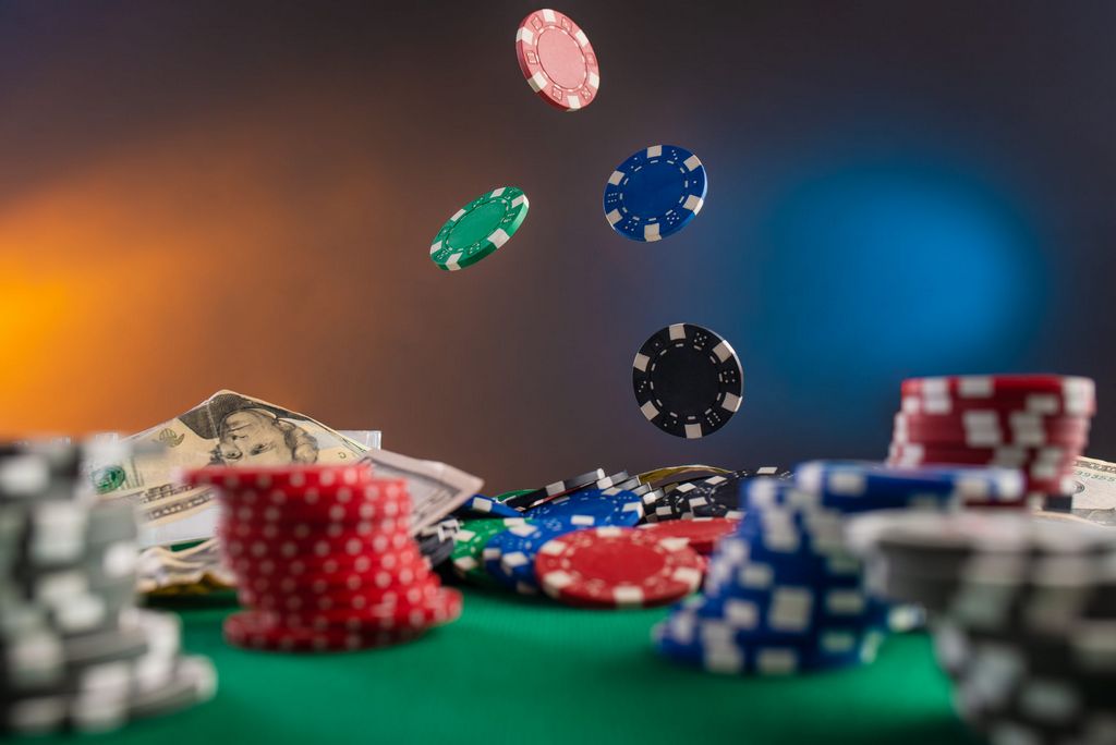 Live Casino vs RNG Games: Which Offers Better Odds for Players?